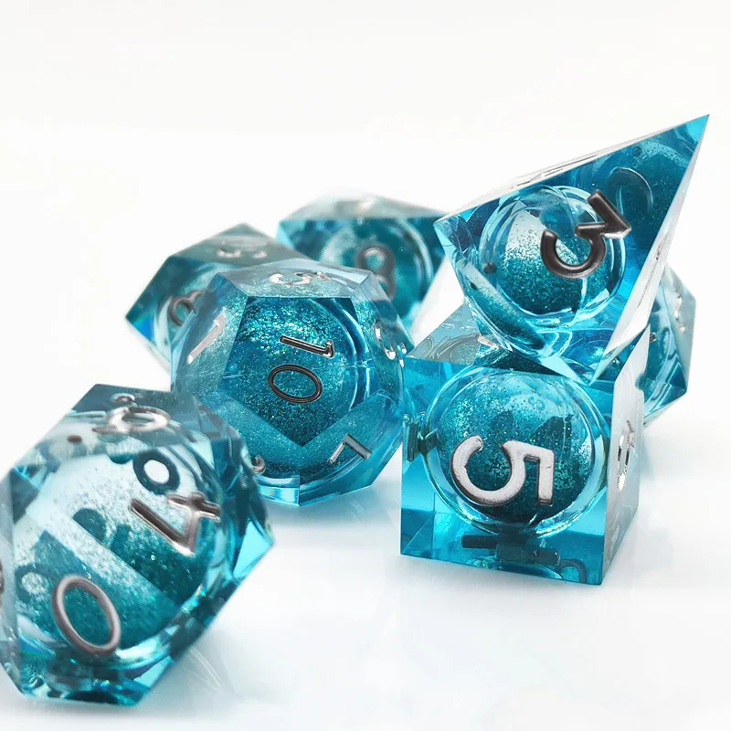 Colorful Liquid Core Dice Set Polyhedral DND Dice With Sharp Edges Unique Handmade Resin Eyeball Dice for TRPG Board Game D&D