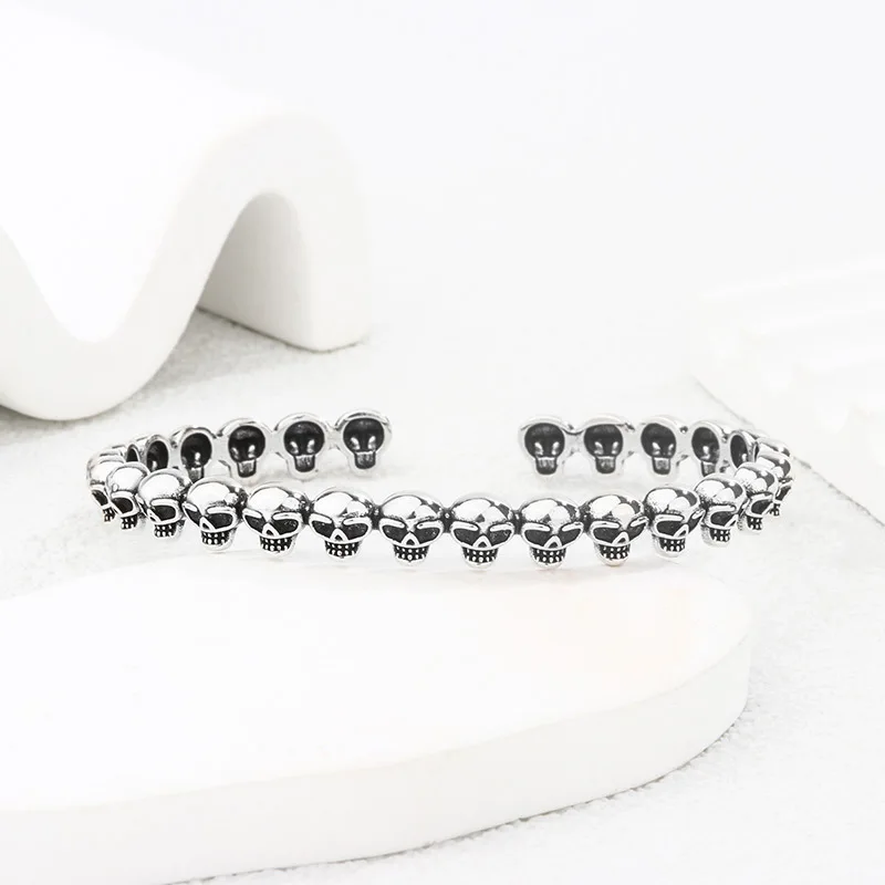 Exotischer, schlichter Skelett-Armreif aus 925er Sterlingsilber, Retro, personalisiert, exquisit, mit Knochenmotiv, offenes Armband TYB643
