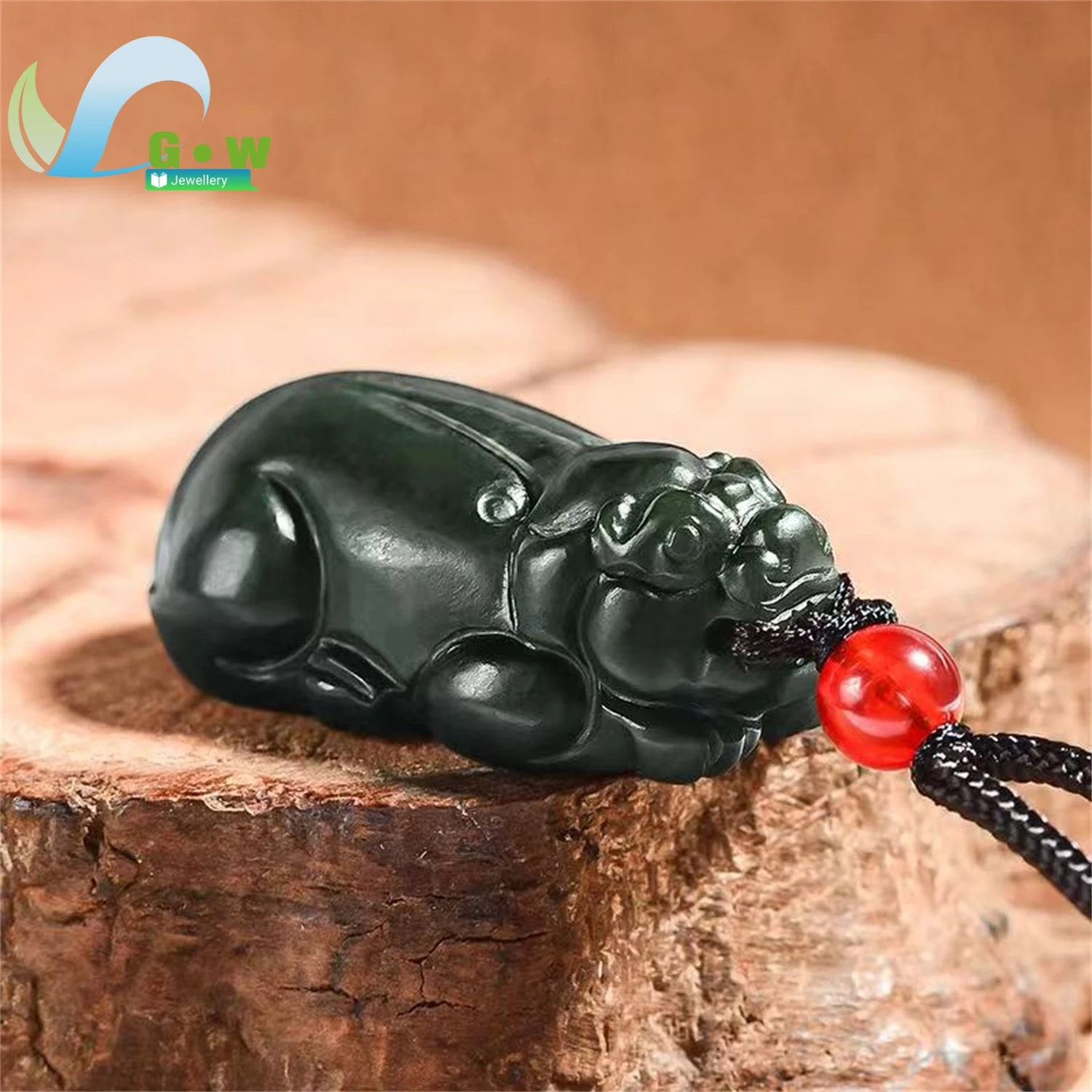 Natural A Grade Black Jadeite Pixiu Pendant Mini Icy Carved Hanging Ornament Unisex Exquisite Retro Ethnic Style Jewelry Gift