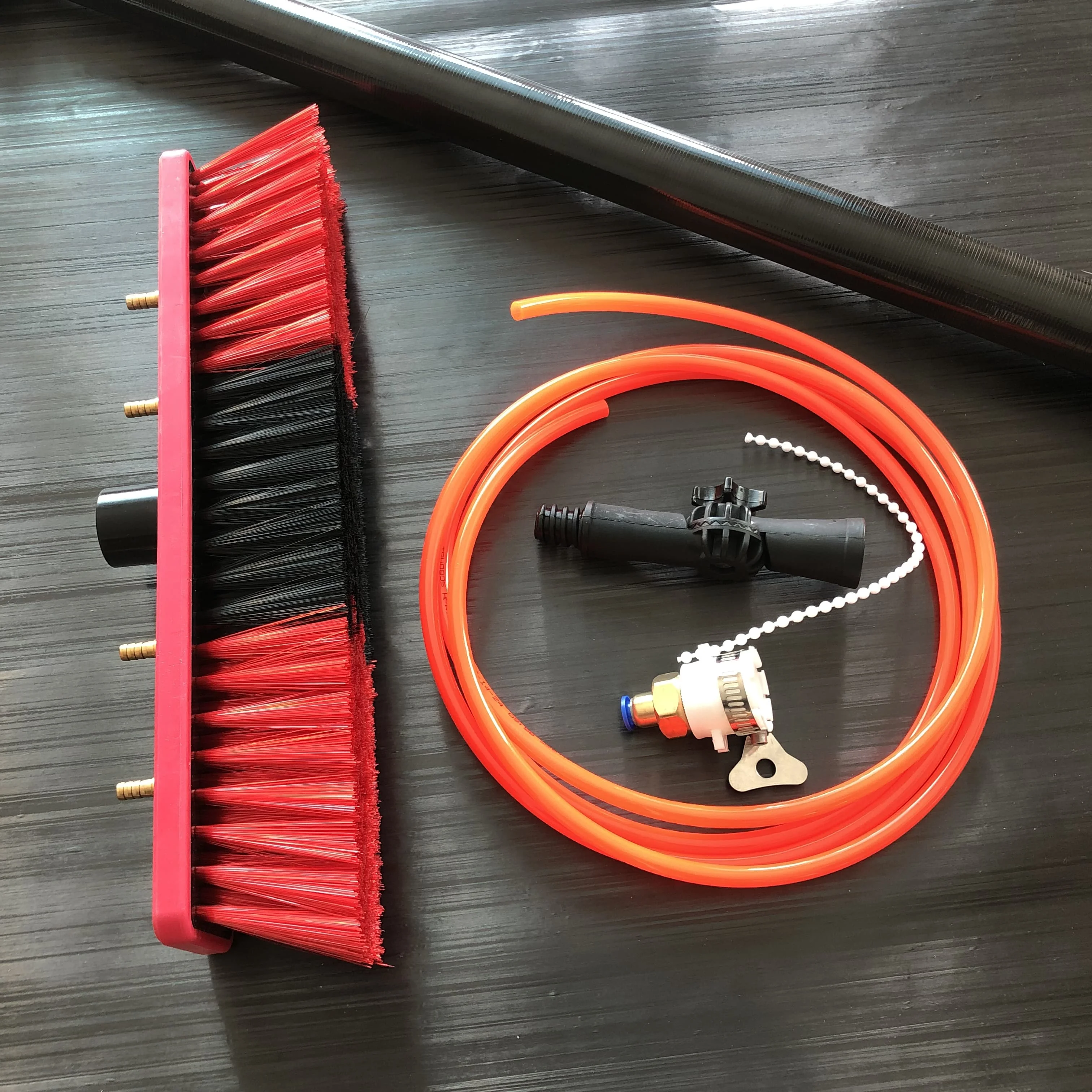 March 10m Adjustable Smooth Surface Carbon Fiber Gutter Pole Water Fed Pole Cleaning Pole for High Building Window Cleaning