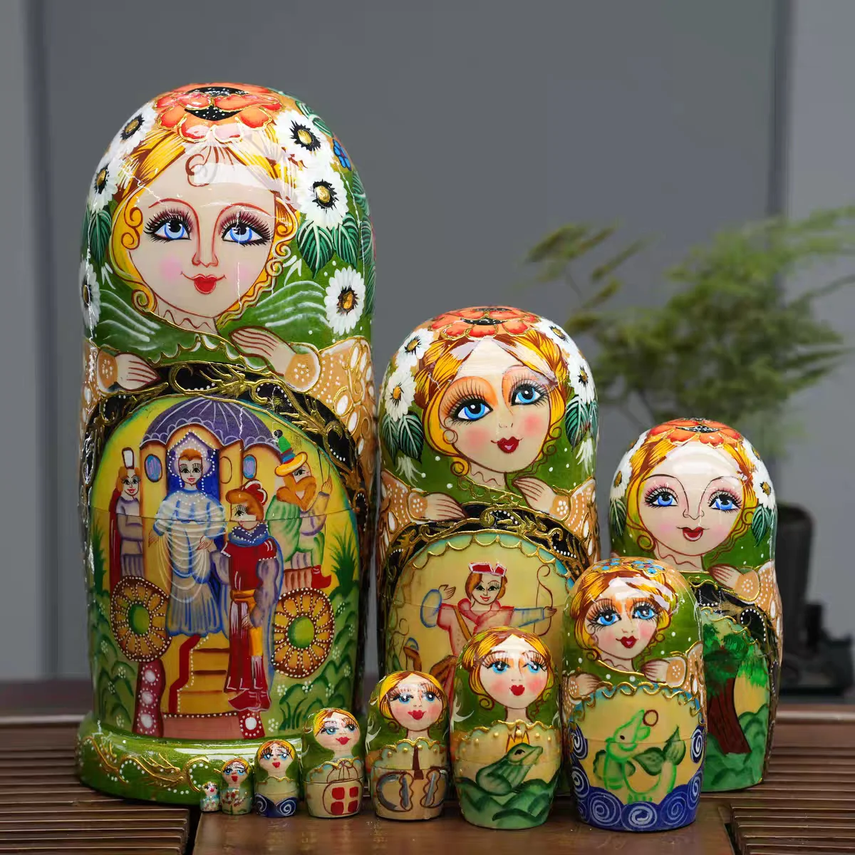 Matryoshka doll 10-layer linden large Harbin Manzhouli tourist souvenir holiday gift ornament toy