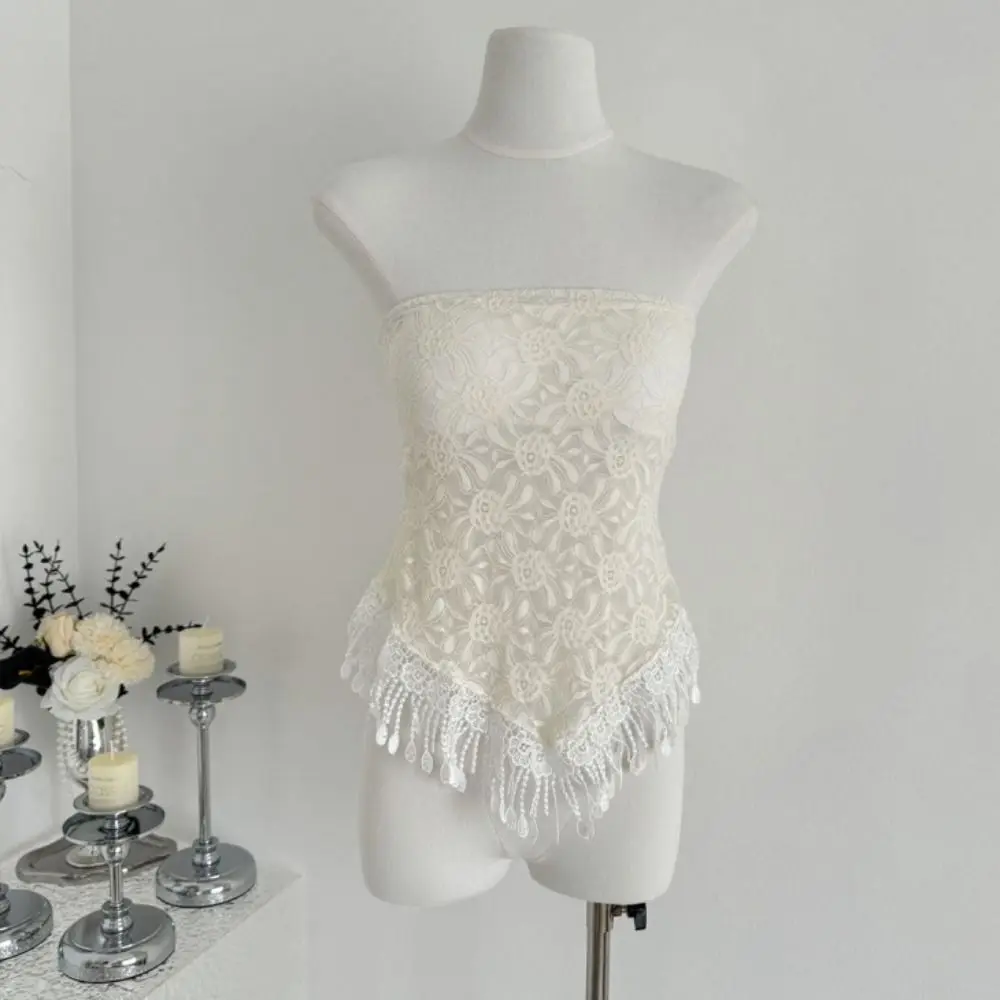 タッセルレースメッシュキャミソールシームレスオフショルダーレースクロップチューブトップスリムフィットボトムシャツノースリーブベストパッド付き女性用