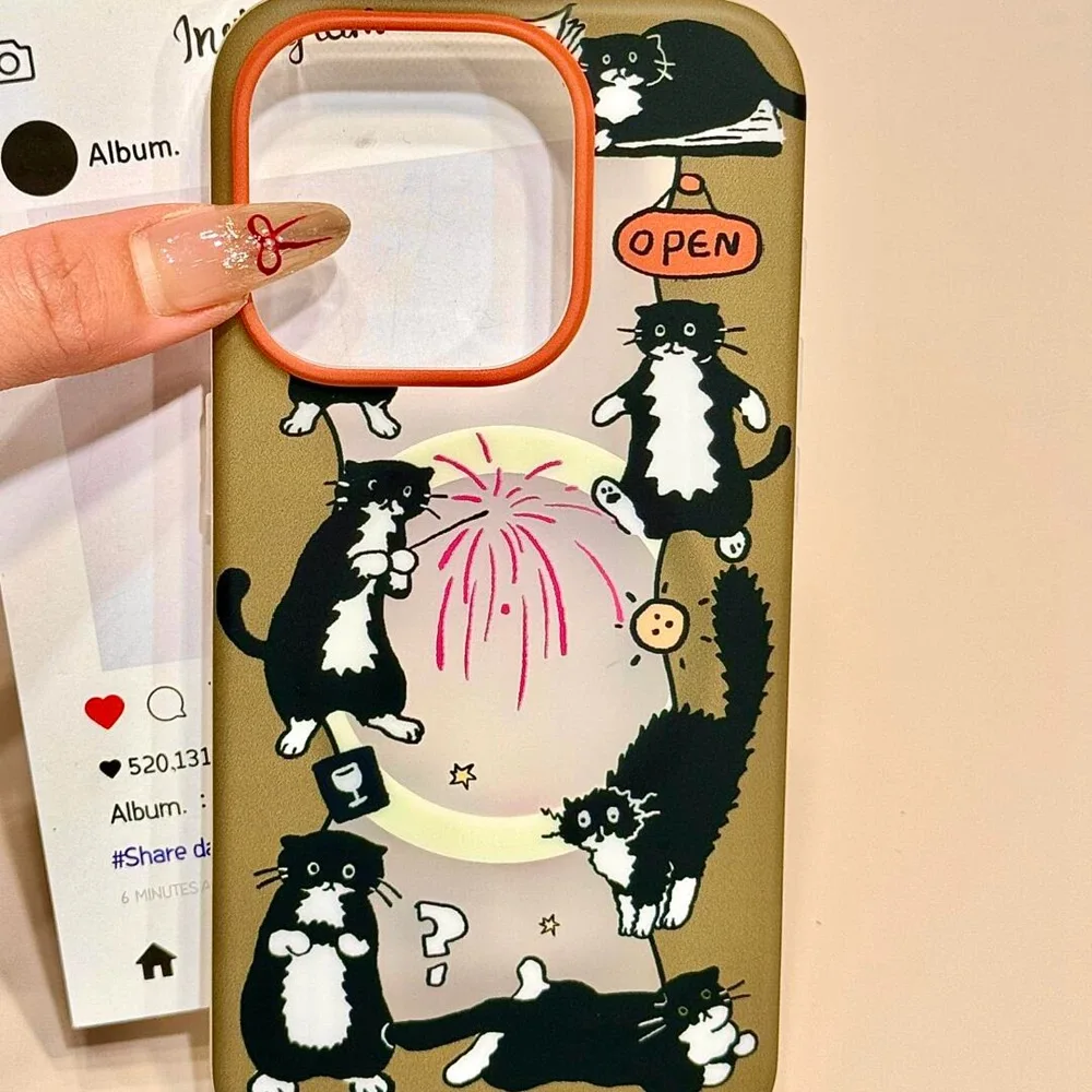 Magnetic  circle black cat phone case with fun rotating magnetic bracket for iPhone 11 12 13 14 15 16 17 18 Pro max
