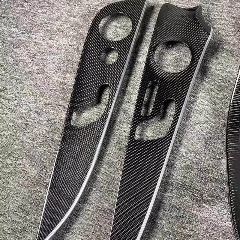 Quality Assurance  Carbon Fiber Car Interior Trim Kit for E43 W213 Car Model Car Interior Trim Kit