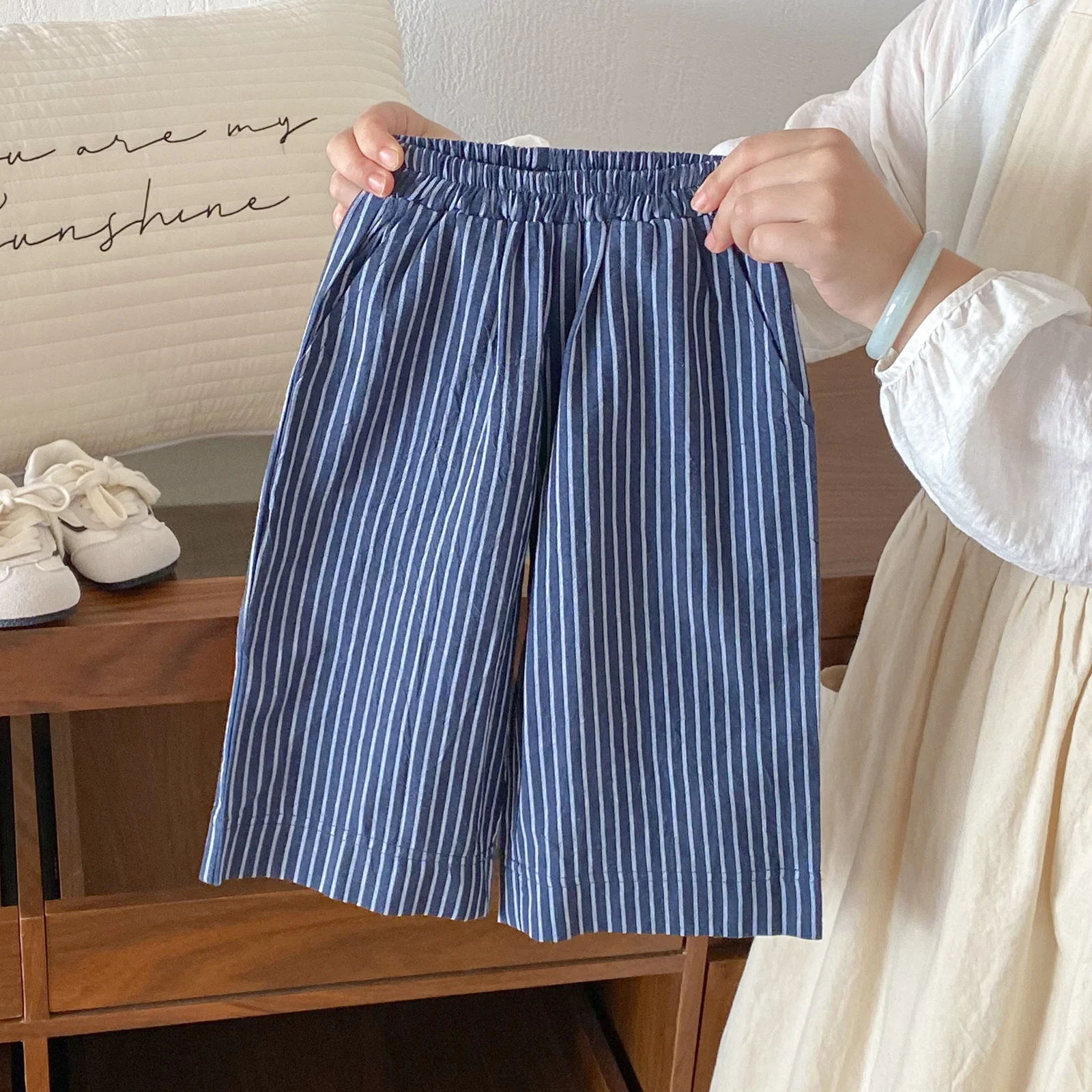 Leinen-Baumwoll-Streifenhosen für Jungen und Mädchen, Kinderkleidung für Herbst und Frühling, lockere, lässige Haremshosen für Jungen, lange Hosen für Kinder von 1-7 Jahren. – Detail 8