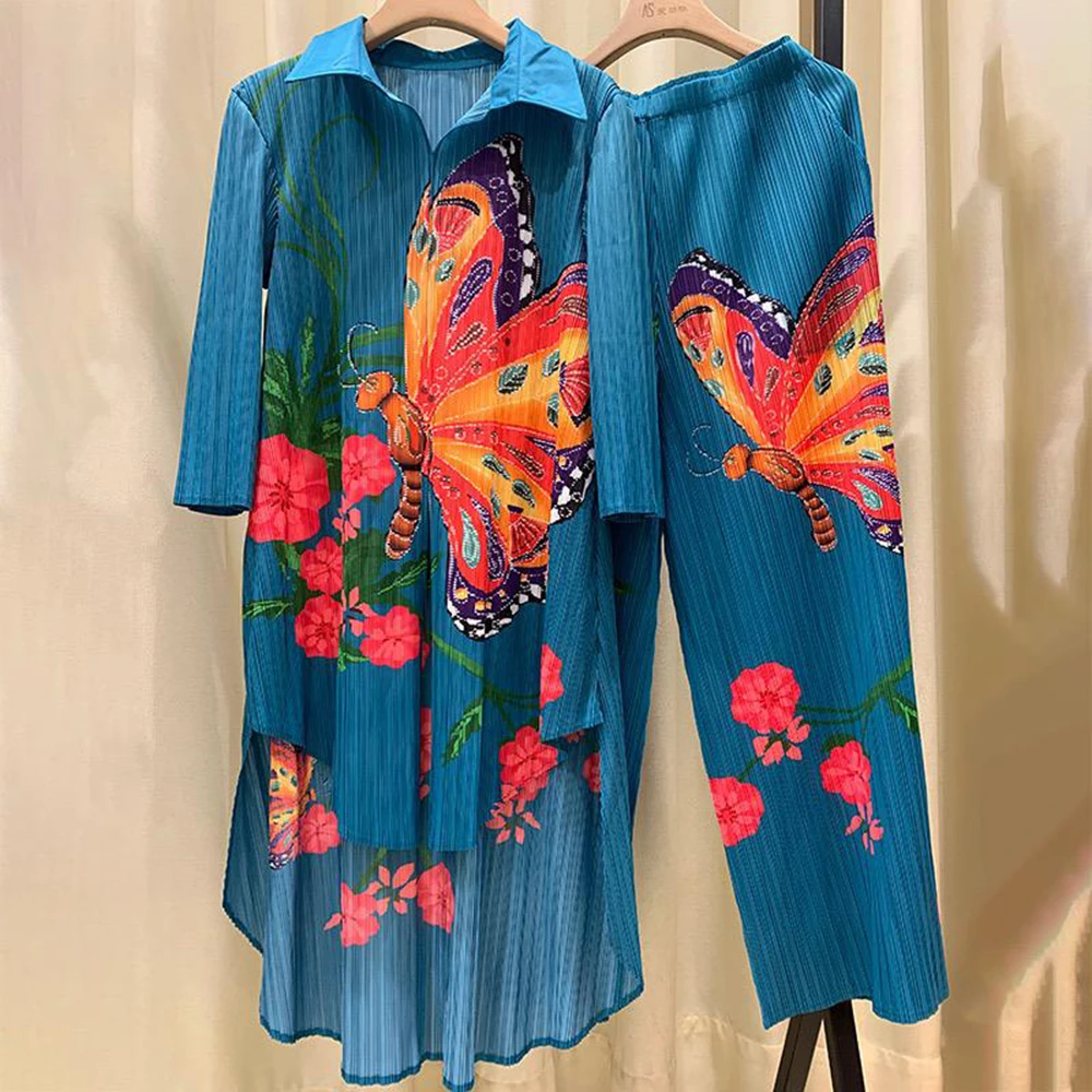 

2025 new lapel stitching printing ladies long sleeve spot sales large pleated two-piece suit-GZMM113