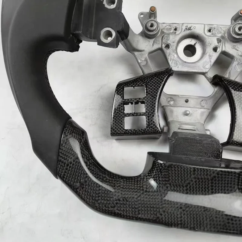 High qualityHigh-quality Black Sports Leather Carbon Fiber Steering Wheel for   350Z 370Z GTR R35 R 35 Cars Steering Wheel