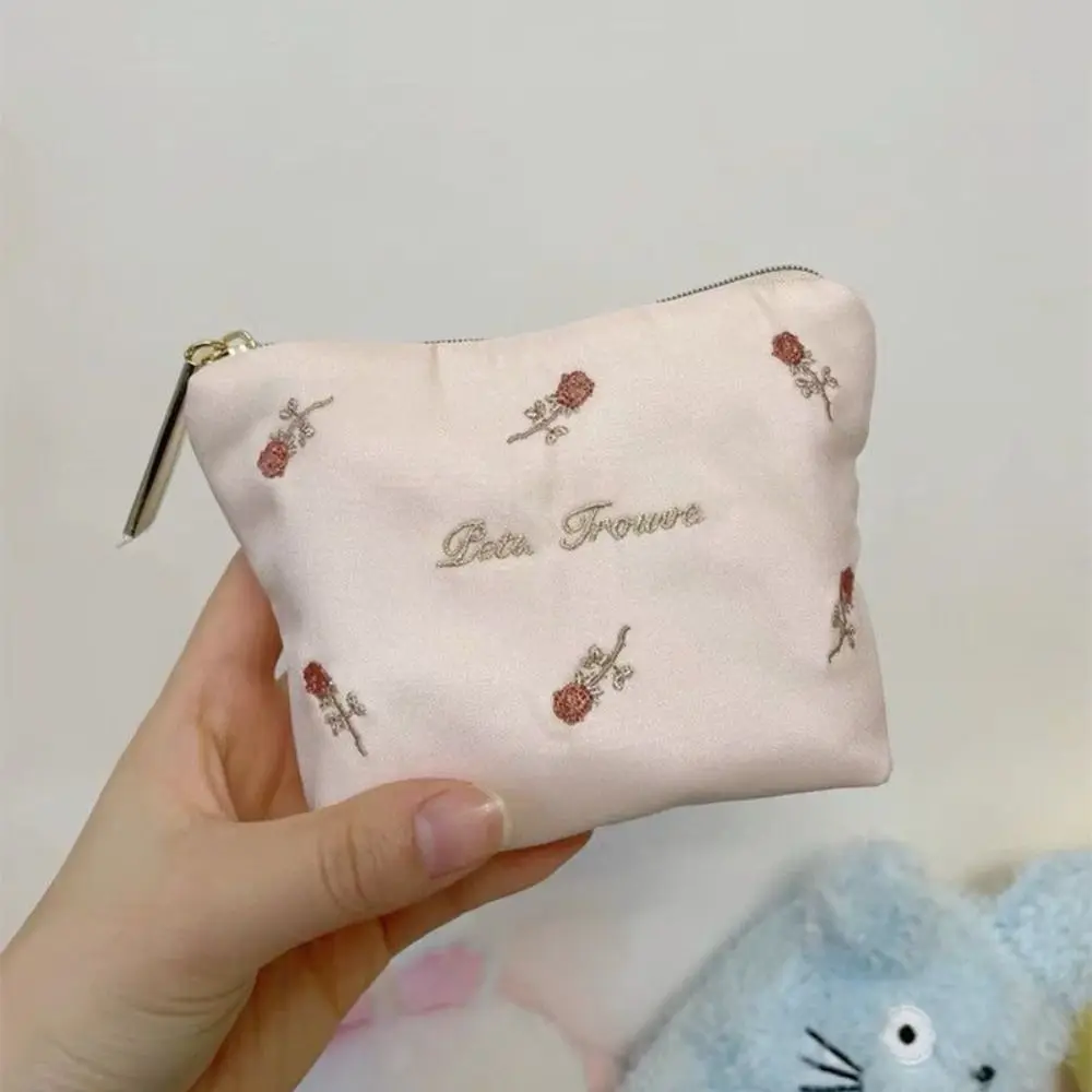 Trendy Vintage Makeup Bag Embroidery Mini Lipstick Purse Cute Portable Cosmetic Bag for Women