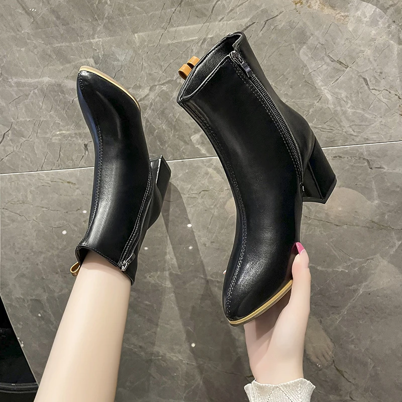 

Winter Boots for Women Boots Winter 2023 New Plush Women Non-slip Autumn Ladies' Boots Plus Size 44 Winter Boots Botas Mujer