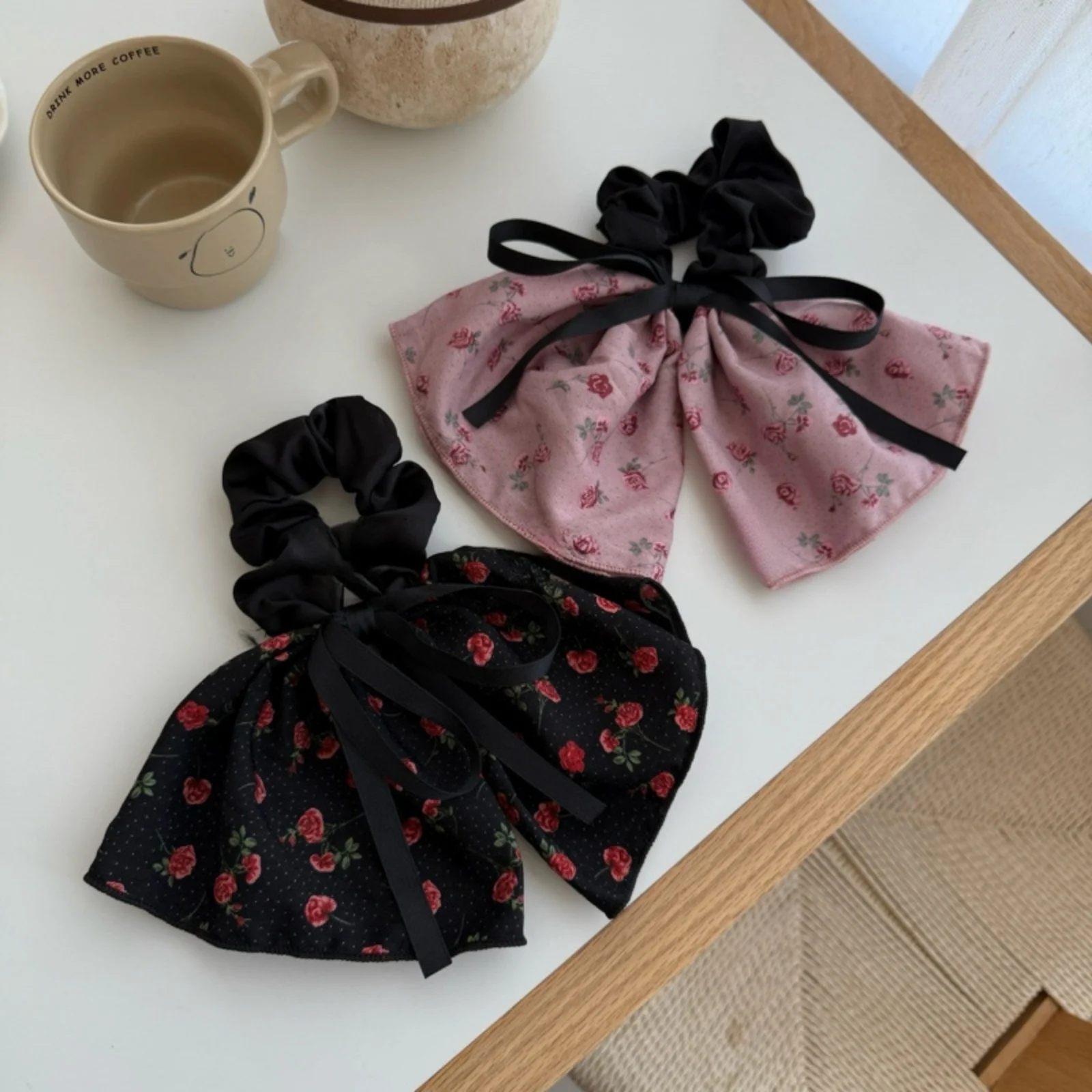 قطعة واحدة من ربطة الشعر بطبعة زهور عتيقة مع شريط فيونكة، إكسسوار شعر جميل للنساء والفتيات