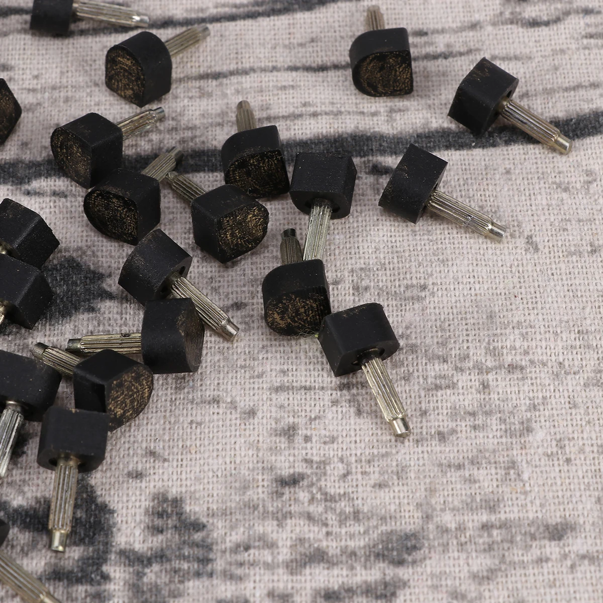 

30pcs High Tips Anti-slip Durable Rubber Replacement Caps for Women Shoes Heels Tips Spike Studs Shoe Grips Repair