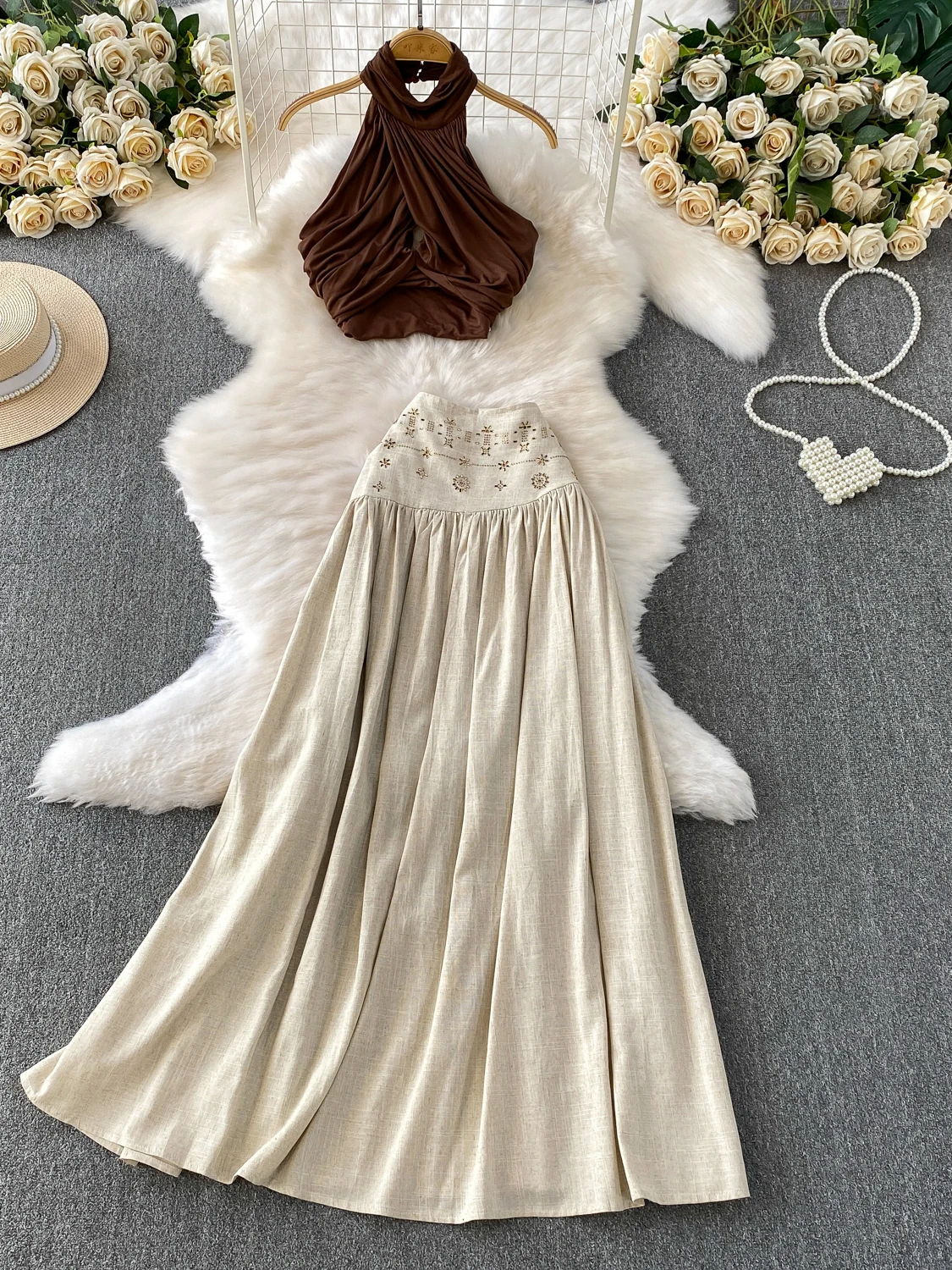 Sexy ort Crop Top And High Waist Skirt Two Piece Set for Teens Breathable Hollow out Crossed Pleated Design Summer Faion