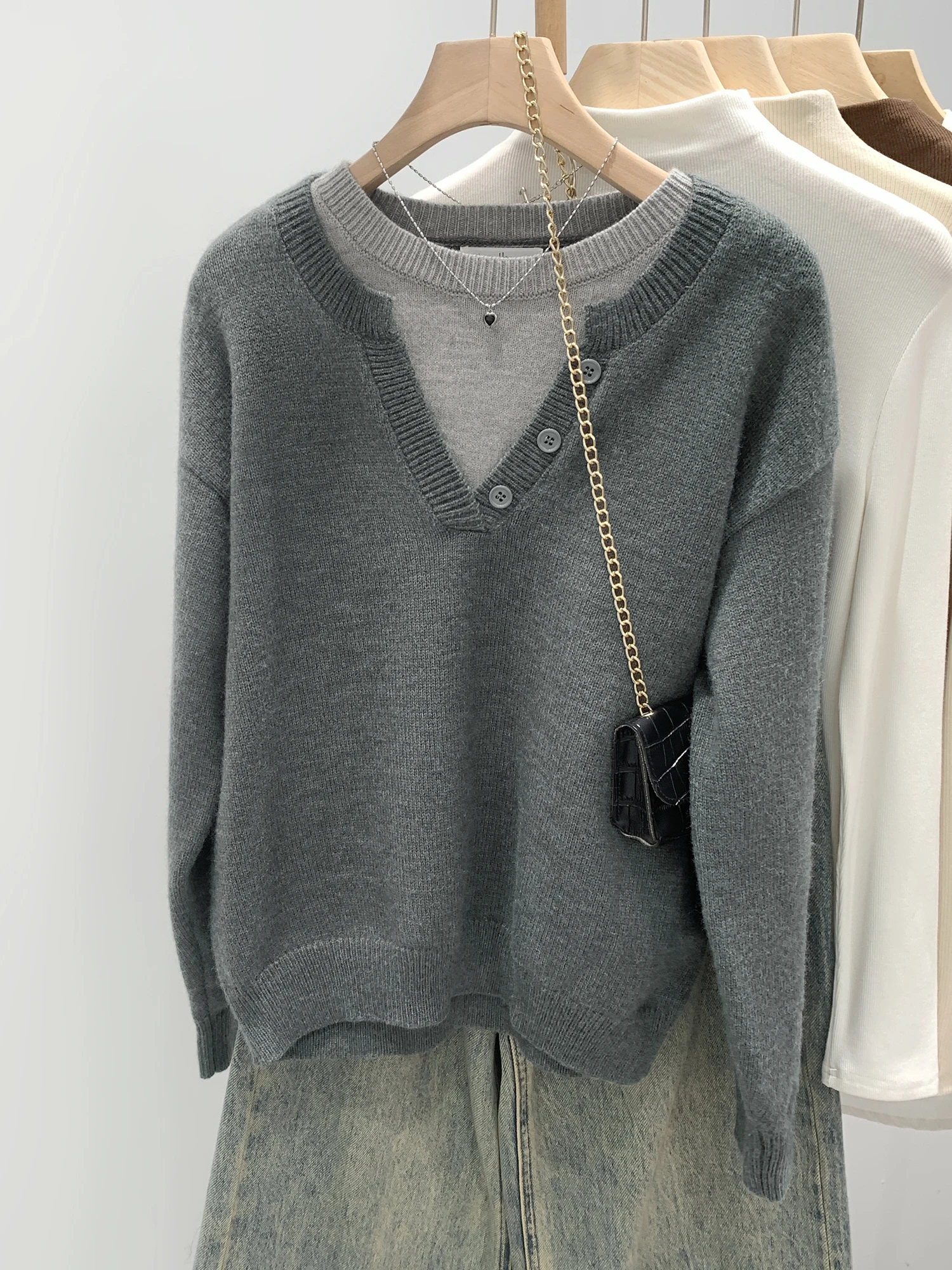Korean Style Color Block Knitted Base Shirt Women's Autumn Winter New Outerwear Inner Match Hoodie Loose Fit Comfortable Brea...