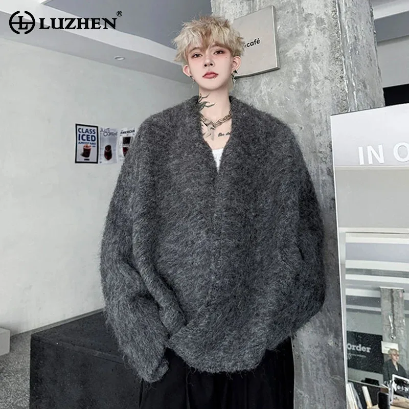 

LUZHEN 2025 Winter New Solid Color High Quality Fleece Cross Placket Knitted Cardigan Men's High Quality Trendy Sweater JY4851