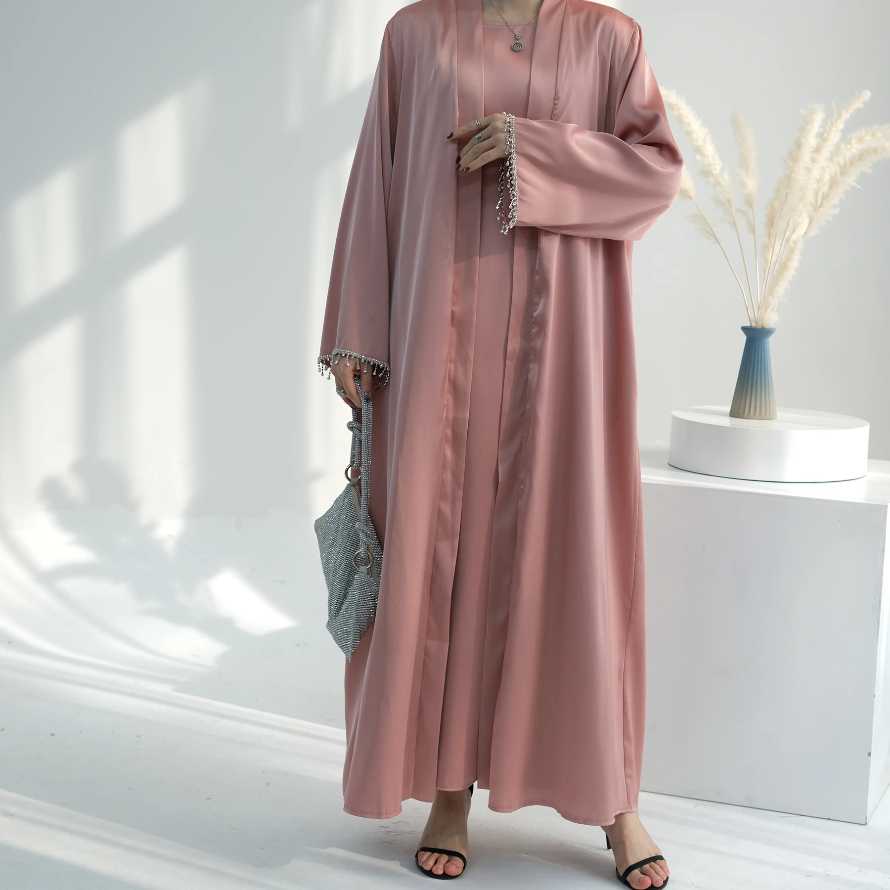 Luxury Beaded Dubai Abayas Set 3 Pieces Cardigan Robe+Inner Abaya+Crystal Chain Islamic Lady Clothes LR627+LR635