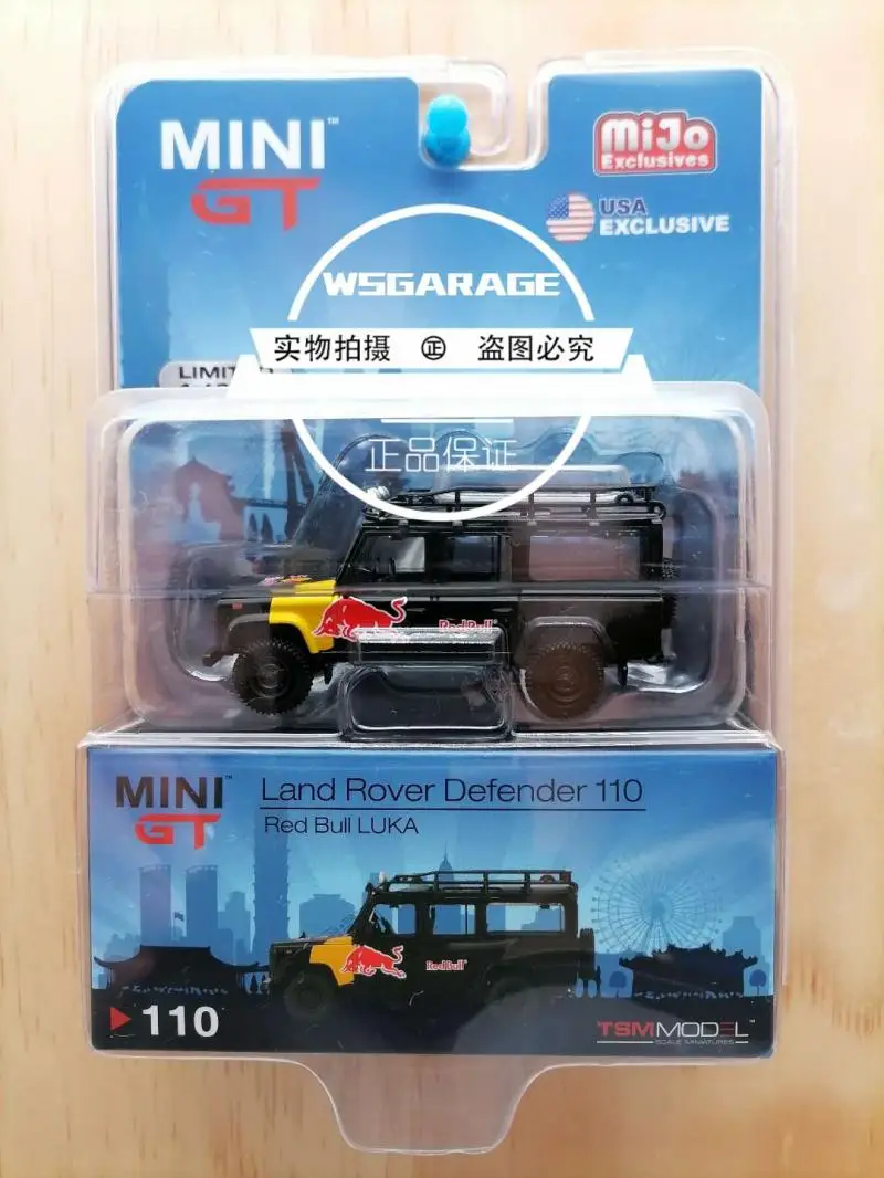 Mini GT 1:64 Land Rover Defender 110 Camel Trophy 90 pickup Collection of die-cast alloy car model ornaments