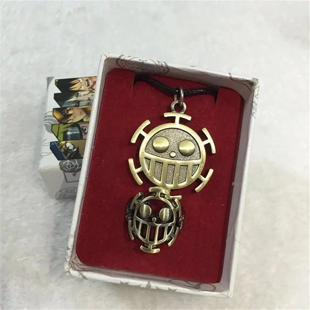 2pcs/set Anime One Piece Monkey D Luffy Roronoa Ace Nami Action Figure Model Kids Toys Doll Cosplay Necklace Rings Pendants Gift