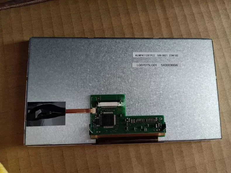

7-inch LQ070T5LG01 liquid crystal display