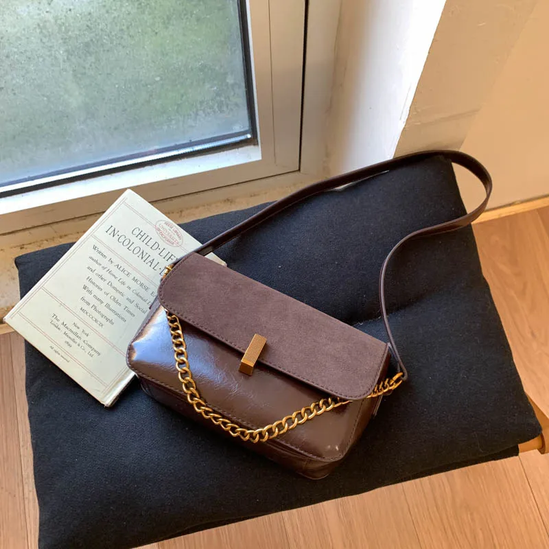 

Elegant Leather Crossbody Handbag For Casual Leisure Women With Minimalist Trendy Design And High-End