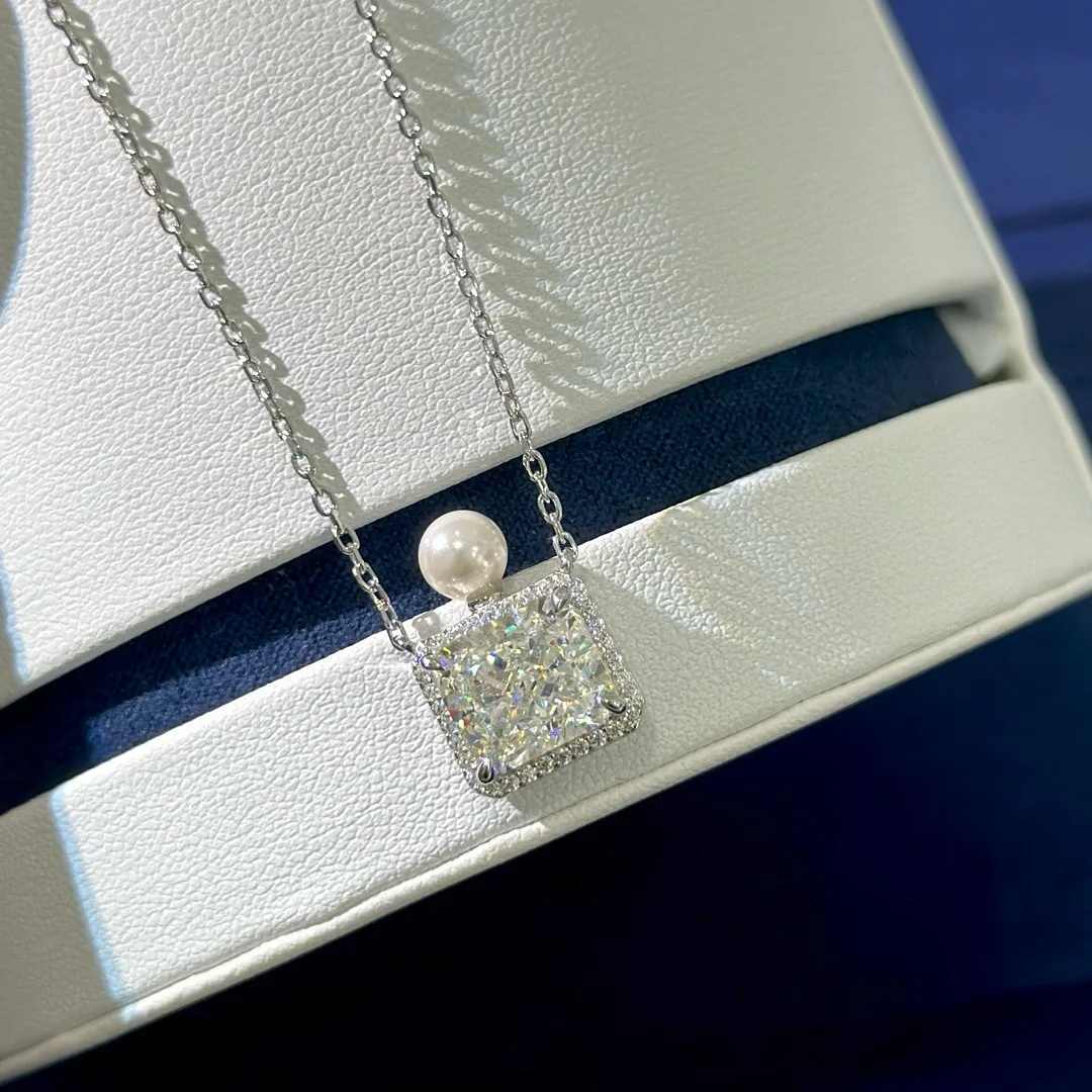 collana-con-ciondolo-in-argento-sterling-925-di-tendenza-per-donna-con-ciondolo-a-forma-di-flacone-di-profumo-pave-e-accento-di-perle-finte-gioielli-di-lusso-e-alta-qualita