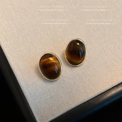 Vintage Stud Earrings with Oval Tiger Eye Stone for Women, Fashionable and Elegant Ear Jewelry in Artistic Miladi Style