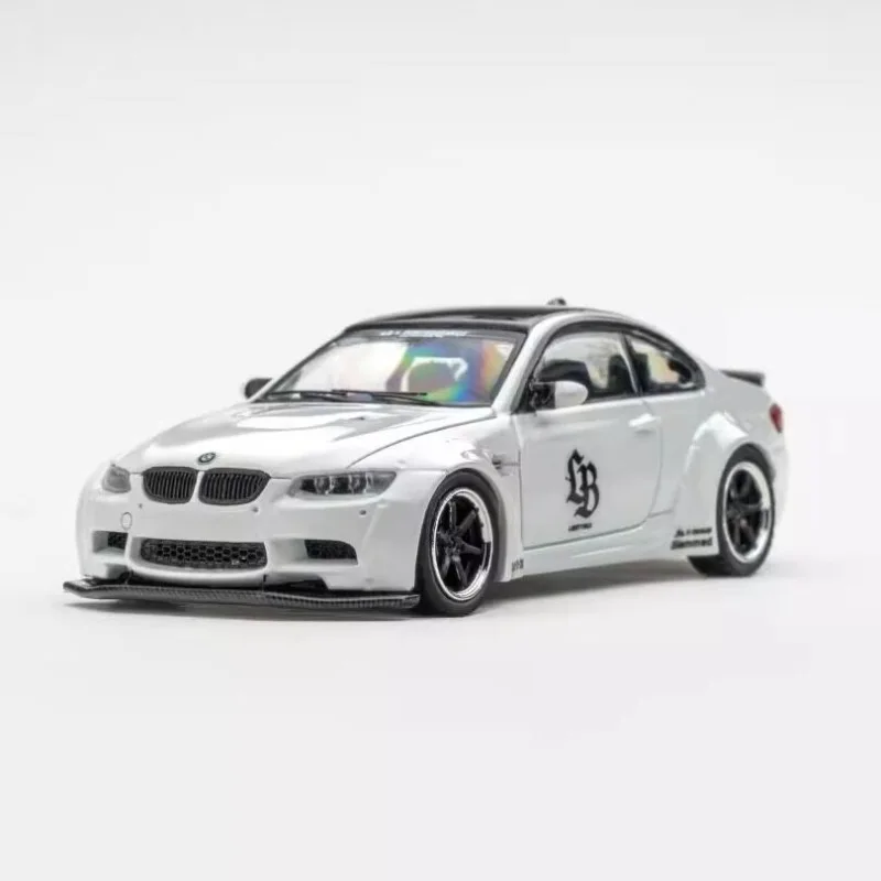 Diecast FM Fine Model 1:64 Scale BMW 3 Series 4th Generation M3 E92 Widebody Alloy Car Model view 3