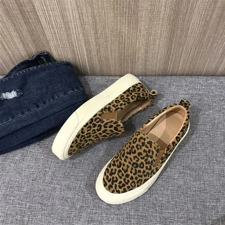 Tênis Leopard Slip-On para mulheres, sapatos casuais, mocassins planos confortáveis, designer