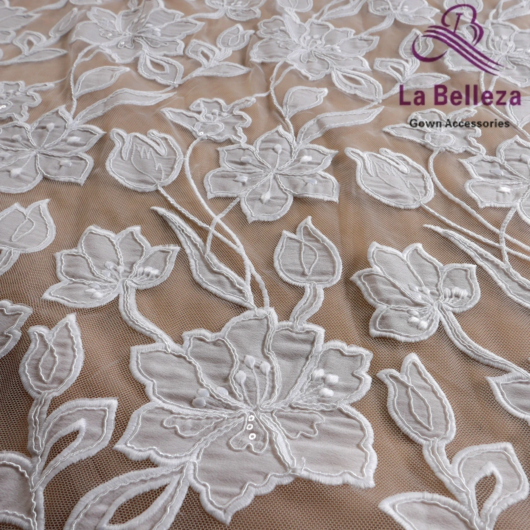 La Belleza 1yard off white flower embroidery piece Bridal fabric  wedding dress performance clothing accessories