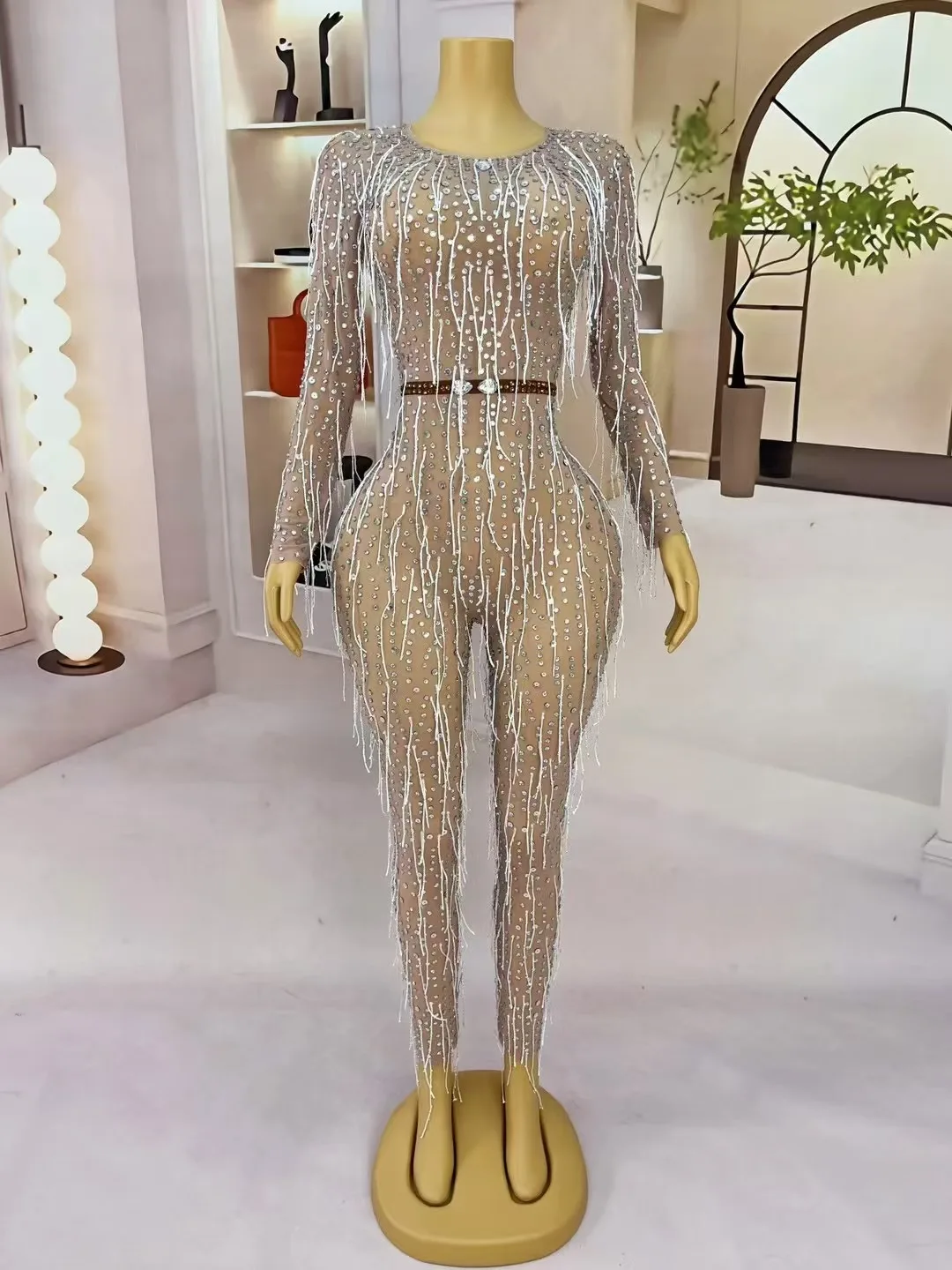 Traje Sexy para actuación especial, traje de malla desnuda con borlas y diamantes de imitación brillantes para mujer, traje de escenario para Bar de cumpleaños, cantante y bailarina