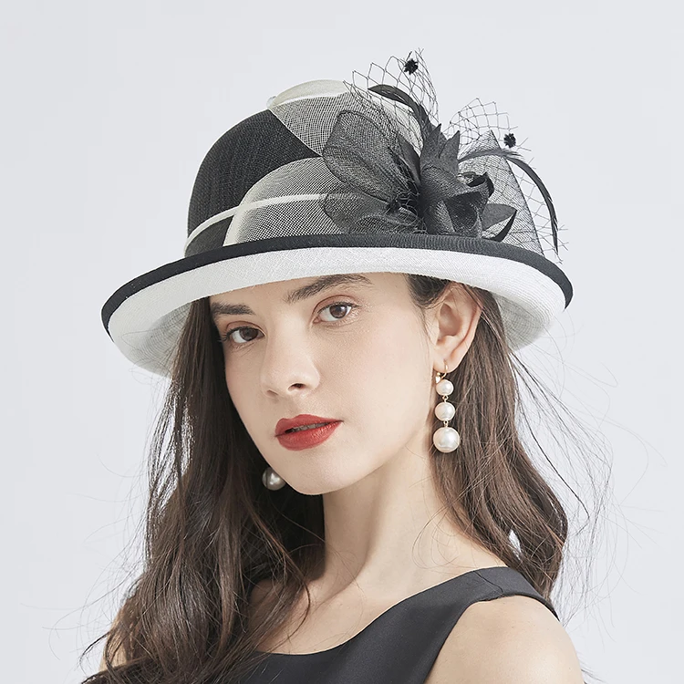 Nowy letni słomkowy kapelusz dla kobiet Elegancki uroczy kwiatowy kapelusz na imprezę Kościół Wielka Brytania Retro Curl Brim Sunbonnet Outdoor Sunshade Beach Cap