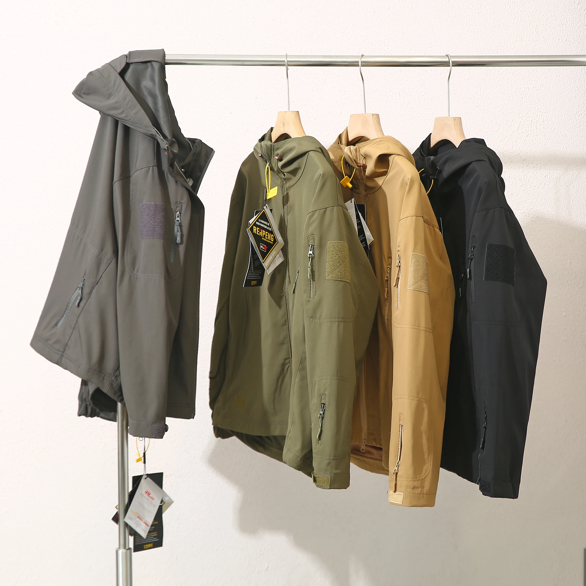 

American Sle Outdoor Ветрозащитный мягкий джгут ell Весенне-осенний мужской свободный джат с капюшоном Многоэтажная функциональная верхняя одежда