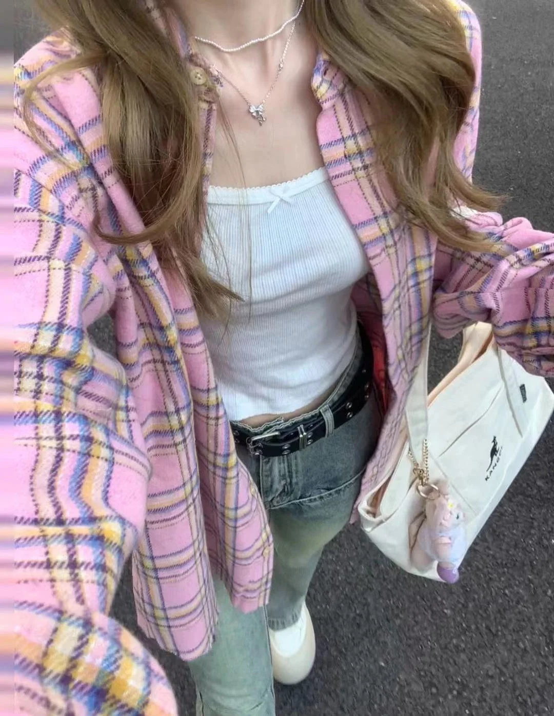 

Женская рубашка больших размеров (до 300 фунтов), весна-осень, свободная, в клетку, скрывающая недостатки фигуры, студенческая верхняя одежда, рубашка в корейском стиле, с длинным рукавом