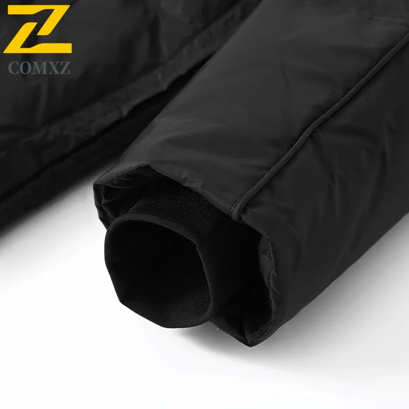 COMXZ 2025 جديد الخريف الشتاء الحراري أسفل معطف الرجال مقنعين ملابس شتوية قصيرة سميكة الأبيض بطة أسفل ملابس علوية الباردة برهان دعوى