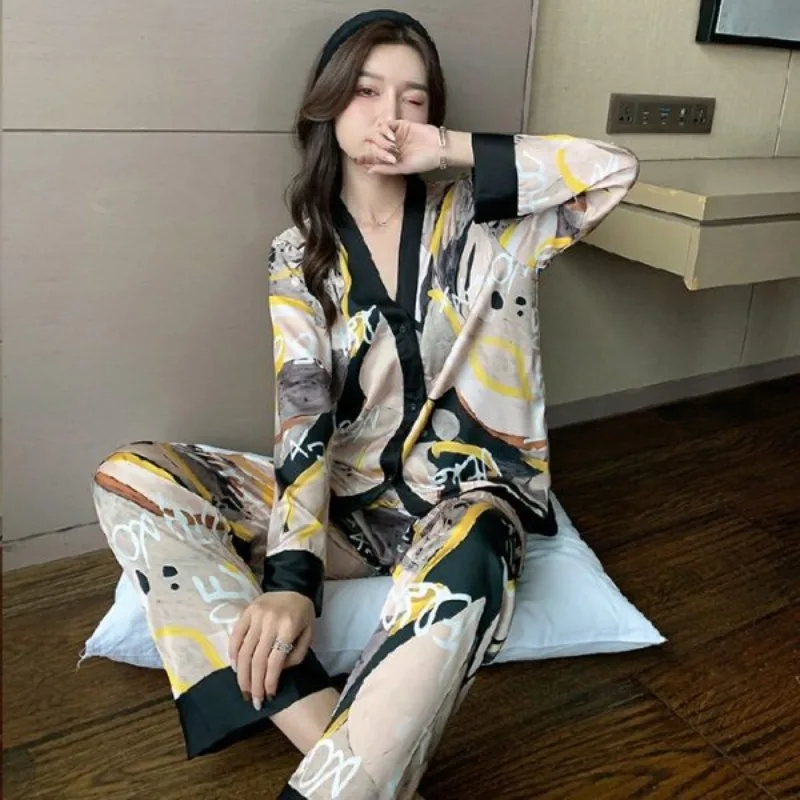 Pajama Women\'s Silk Set Home Clothing Spring and Autumn Style Set V-neck Pyjama Pour Femme Lingerie Nuisette Femme