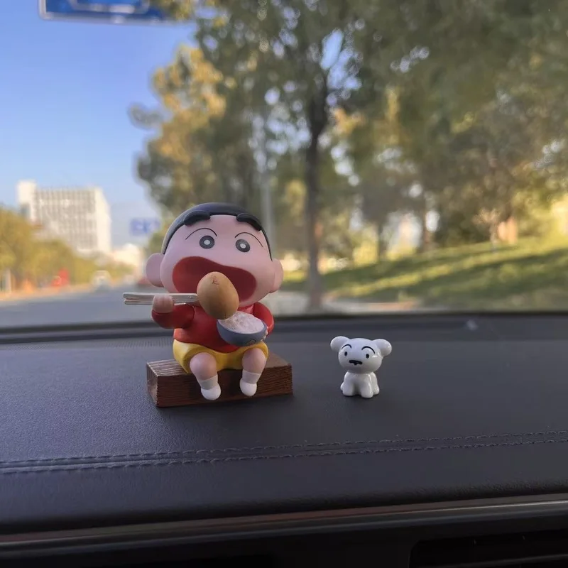 Crayon Shin-chan 2026 New Style Creative Cartoon Figurine Eating Potato And White Dog Car Dashboard Ornament Interior Decoration - view 2