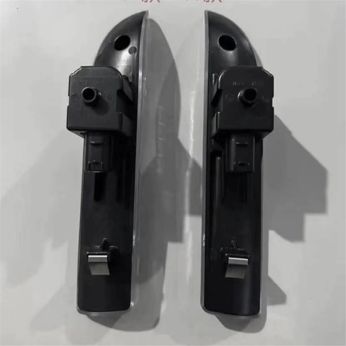 Światło kierunkowskazu przedniego błotnika do Porsche Panamera 970 2010-2016 97063104401   Boczne światło stroboskopowe prawe