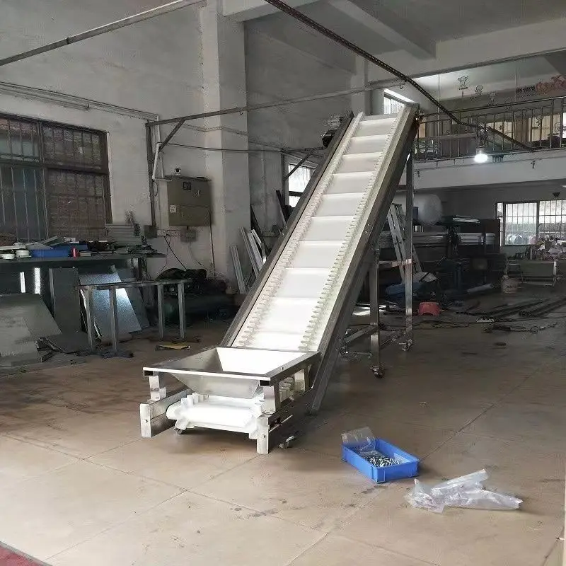 Customized Stainless Steel Foodgrade Conveyor with Skirted Baffle Inclined Elevator304stainless Steel High Temperature Resistant