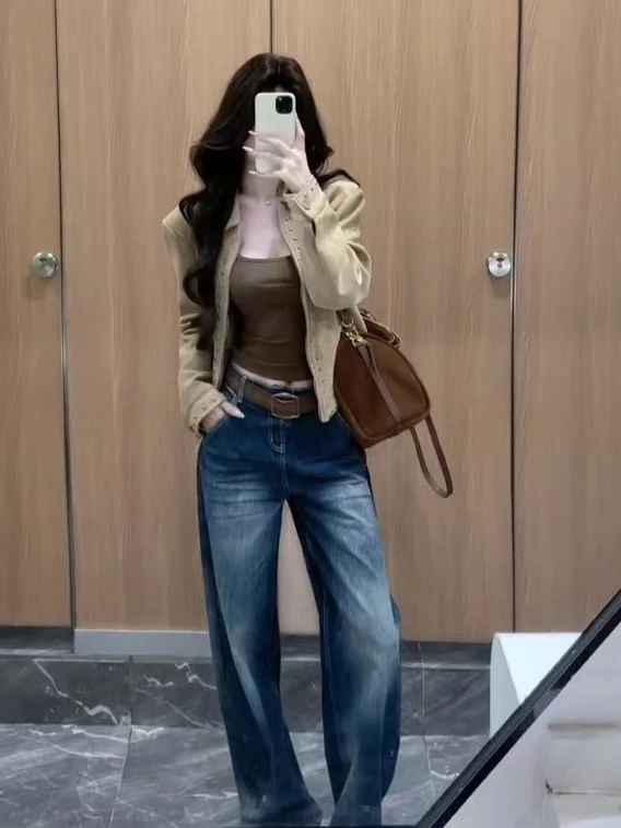 アメリカンレトロスエードジャケットまたはアウターウェアファッショナブルな冬用トップス女性用プレミアム感のあるリベットディテールジッパー開閉式帽子なし