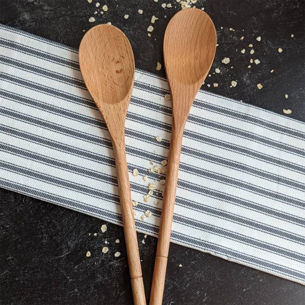 Personalisierter Holzlöffel, Back- und Kochgeschenk, Geschenk für die Brautparty, einzigartiges Hochzeitsgeschenk für Paare, Einweihungsgeschenk, Geschenk für die zukünftige Braut. – Detail 5