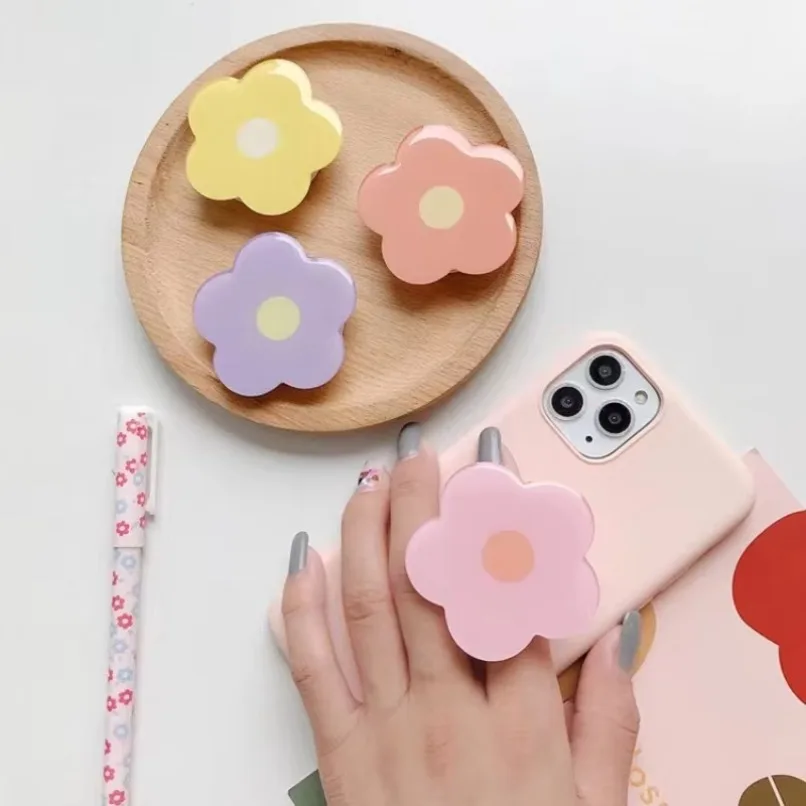 1PCS Ins Wind Drop Glue Flower Phone Case Stand Desktop Foldable Lazy Stand For iPhone 16 Samsung Xiaomi Phone Case Accessories image 2