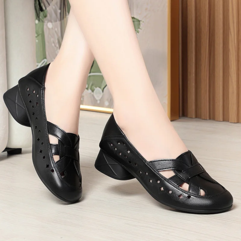 2024 Summer Tennis Breathable Soft Bottom Shoes For Women Walking Stylish Comfort Slip-on Trainers Working Soft Leather Shoes