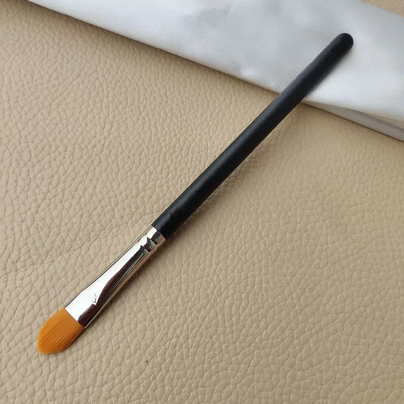 Makeup brush foundation make-up brush cosmetic halo dye concealer brush