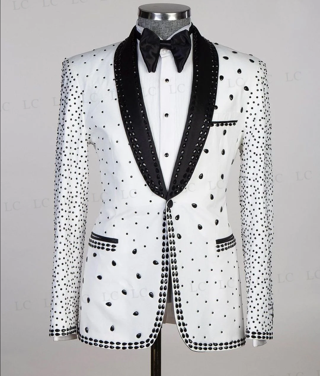 

White Beadings Luxury Wedding Groom Diamonds Men Suits One Piece Blazer One Button Tuxedo Formal Work Wear Plus Size Tailored