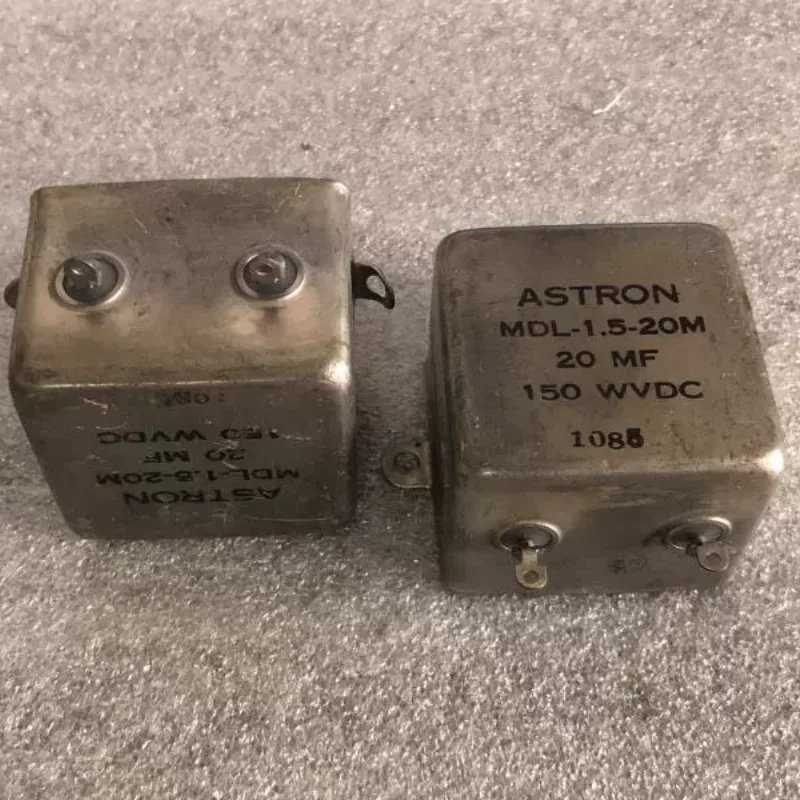 Antique American ASTRON 150V 20UF MDL-1.5-20M Thermal Frequency Division Coupled Oil Immersed Capacitor