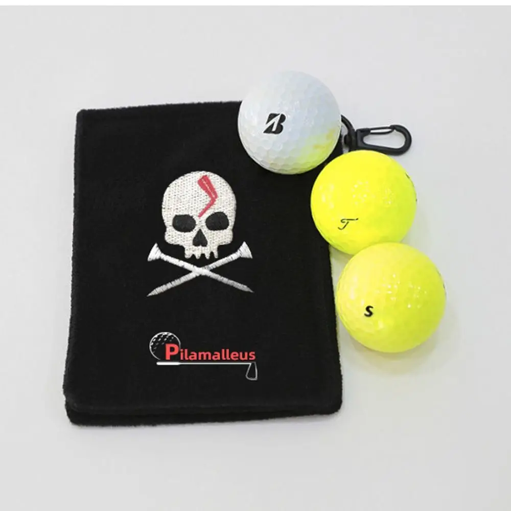 Professional Skull Pattern Magnetic Golf Towel 15x10.5cm with Carabiner Golf Club Wiping Cloth Mini Minimalist Design Golf Clubs