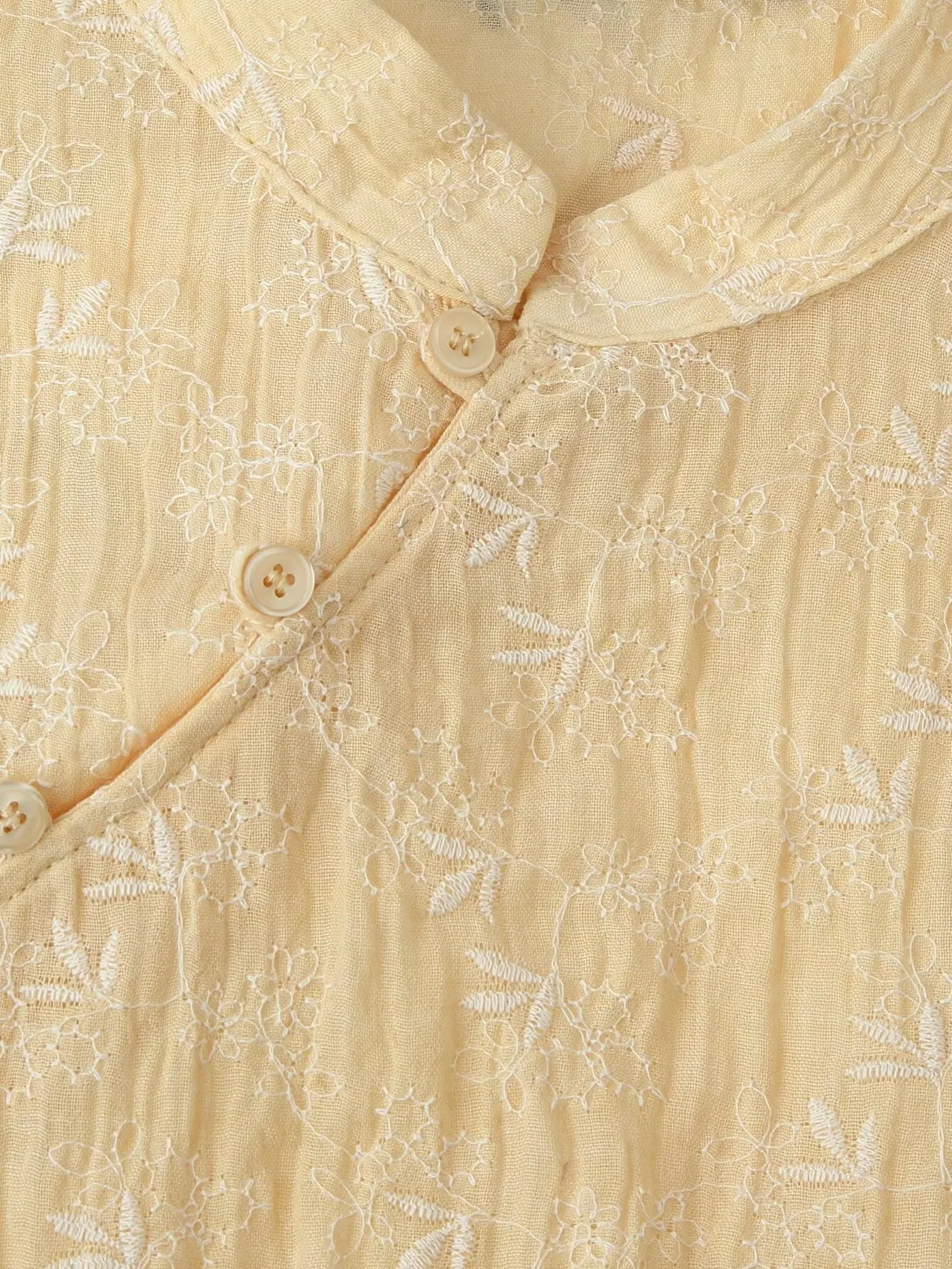 Women Yellow Floral Embroidery Qipao Blouse Mandarin Collar Short Sleeve Slim Fit Chinese Style Top view 3