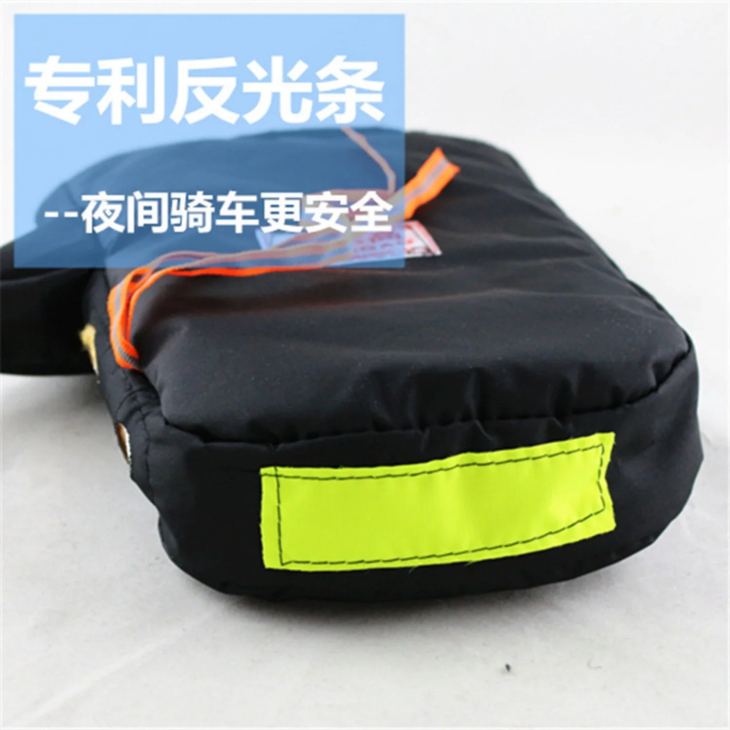 Thumbnail 4 - #17 Best Comfort Cycling Gloves to Buy In 2026