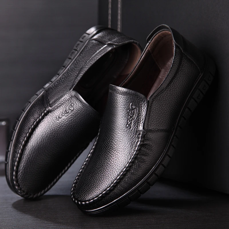 Genuine Leather Men Loafers Casual dress Shoes Men Handmade Sneakers Flat Platform Walking Shoes Outdoor Footwear