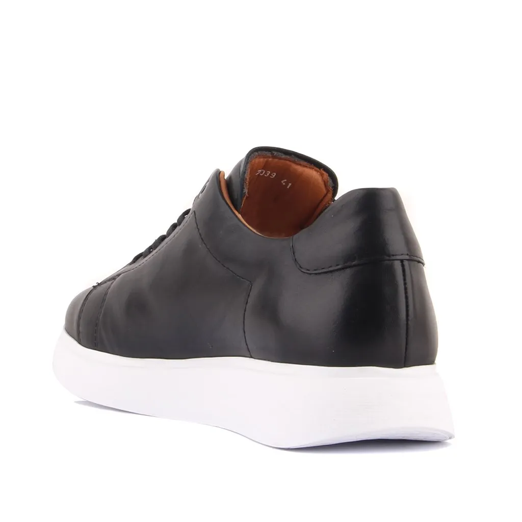 Segel Lakers-schwarzer Leder Herren Sneaker