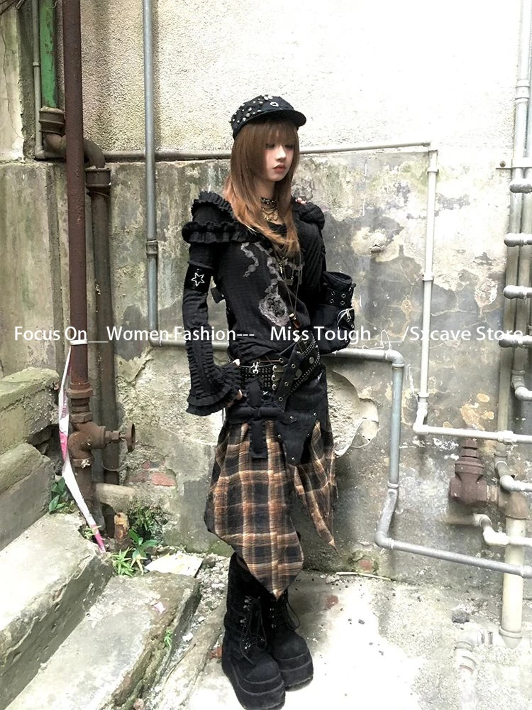Design Vintage Harajuku Black Tops Women Long Sleeve Subcultural Punk Knit Sweater Gothic American Pullover Female Elegant Y2k